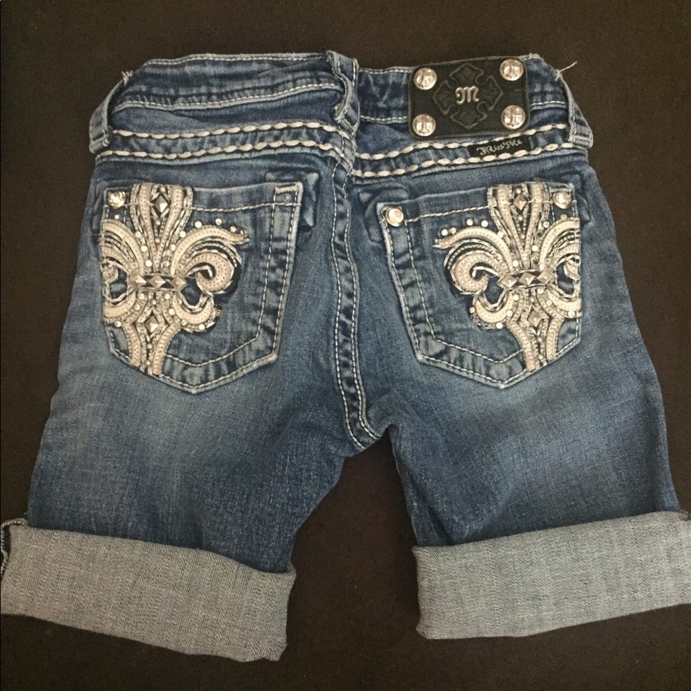 Girls Miss Me 💜 Bermuda Shorts 10